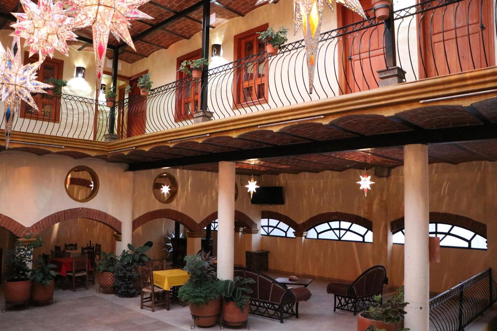 Hotel Castillo Santa Cecilia Tapalpa Exterior photo